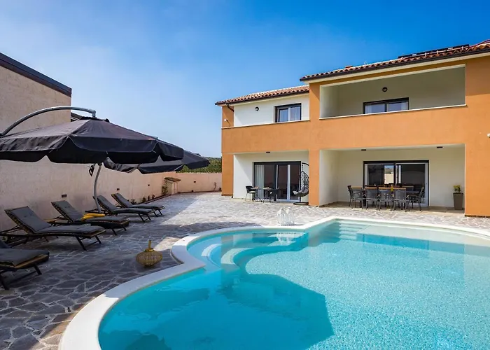 Villa Nur