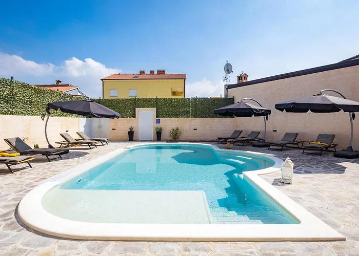 Villa Nur