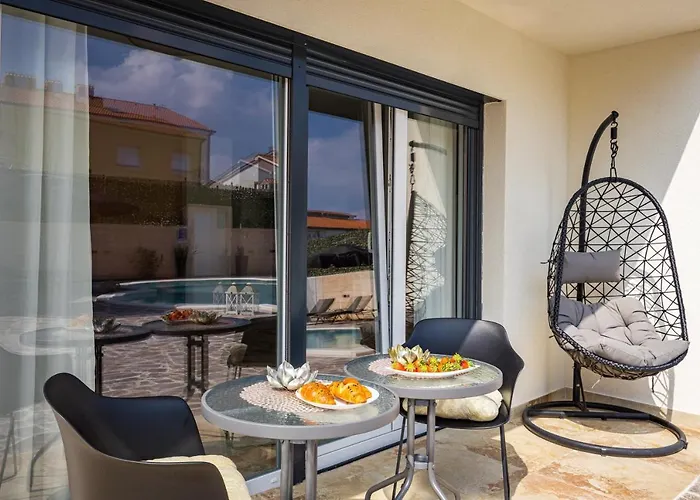 Βίλα Nur Πούλα